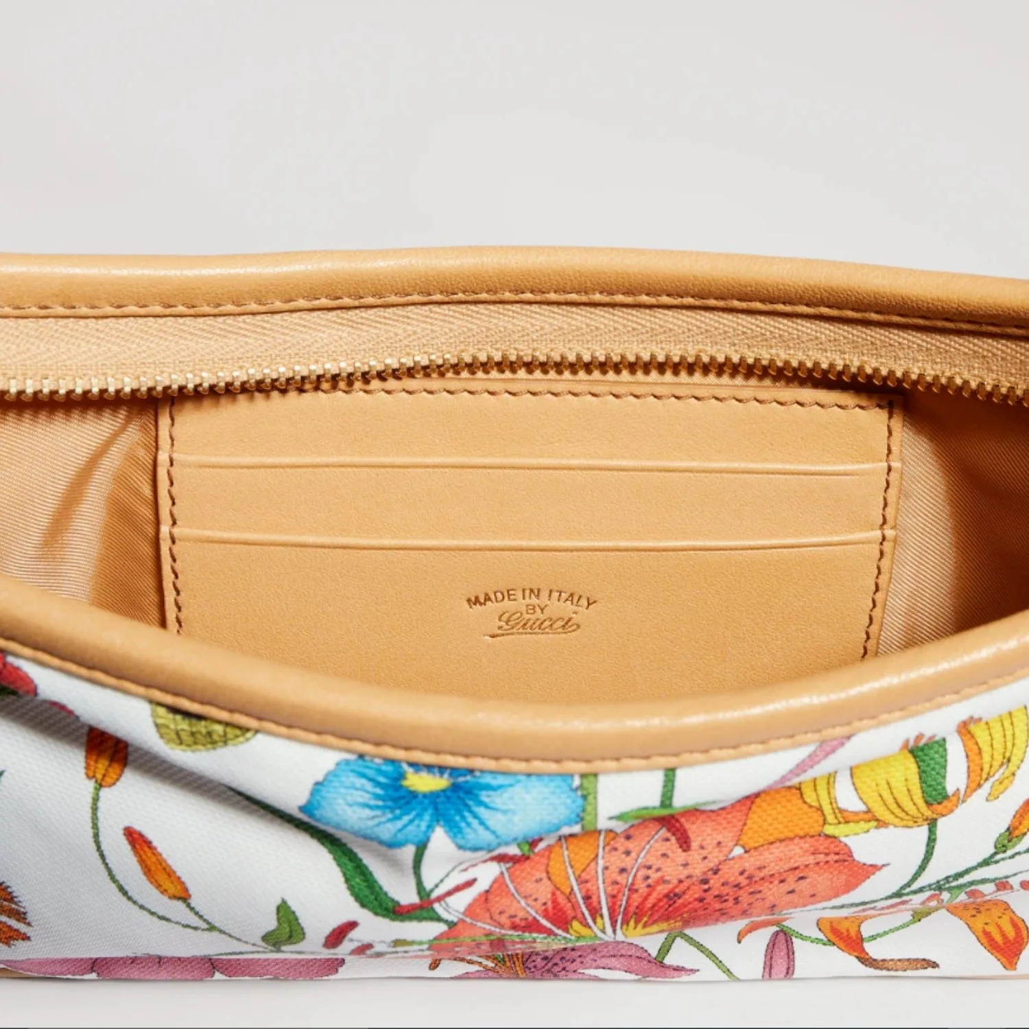 Gucci Gossip Small Shoulder Bag / White/ Multicolor Gold Hardware - Image 7