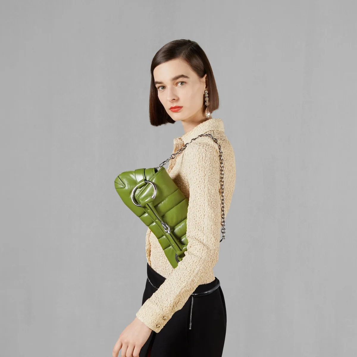 Alternative view of Gucci Horsebit Chain Medium Shoulder Bag Green 15 Inches/