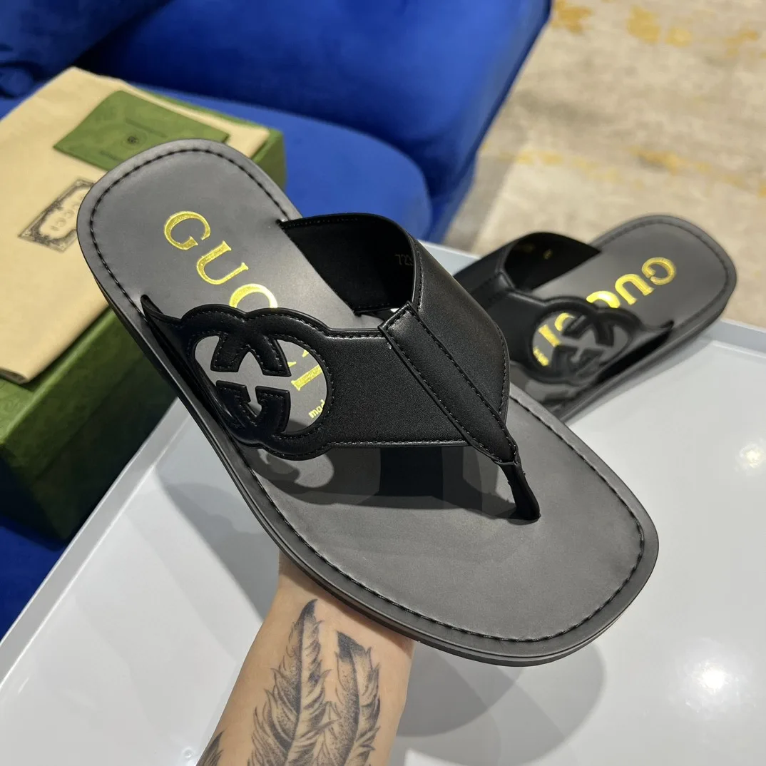 Gucci Interlocking-G Thong Sandal Black - Image 9