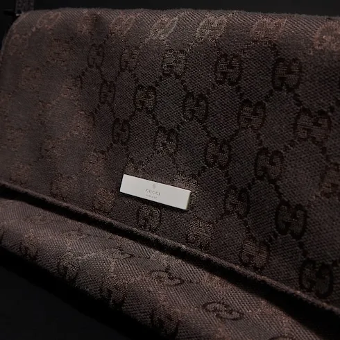 Gucci Madison Medium Shoulder Bag / Dark Brown Palladium Hardware - Image 10