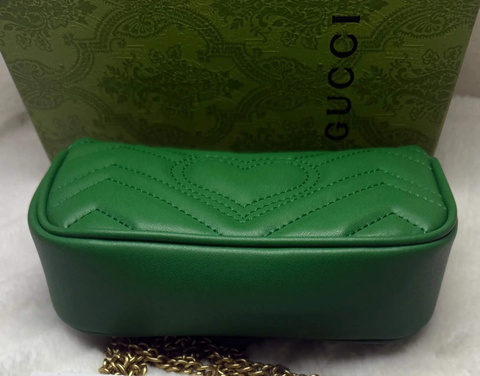Gucci Marmont Matelassé Super Mini Bag Green Matelassé Chevron / - Image 5