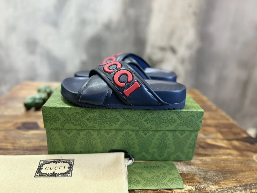 Gucci Men’s Sandal Navy Blue - Image 7