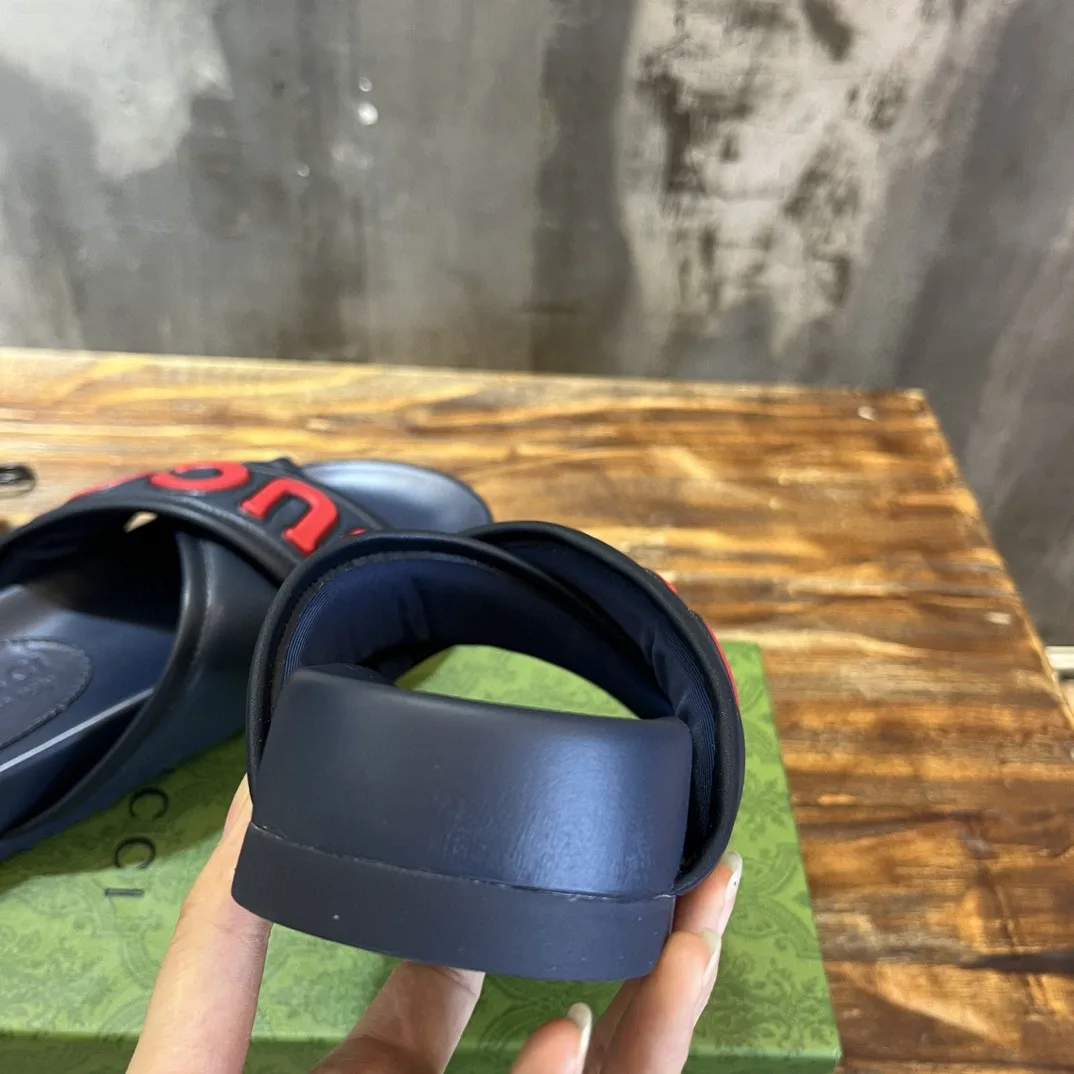 Gucci Men’s Sandal Navy Blue - Image 5