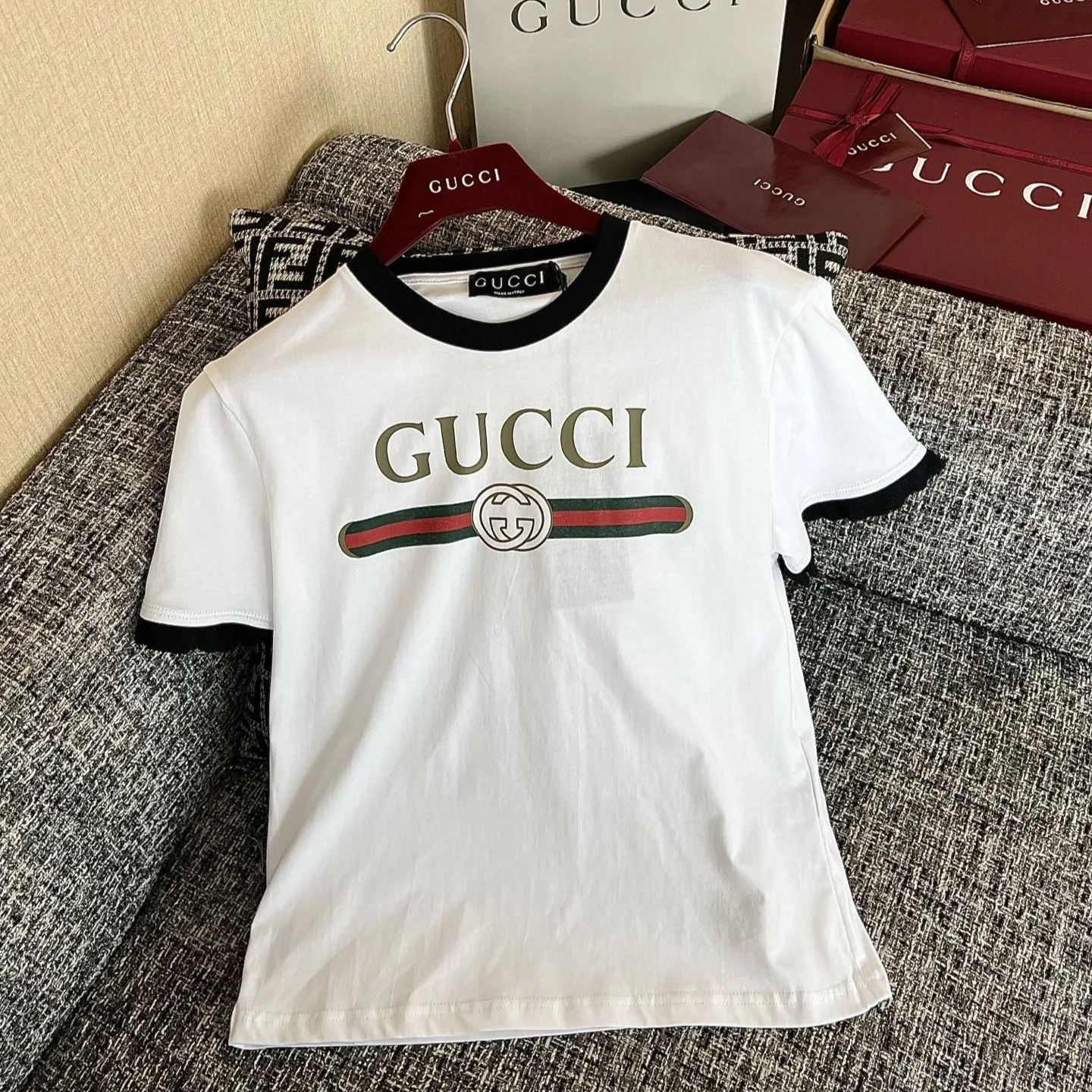 Gucci Print T-Shirt White - Image 3
