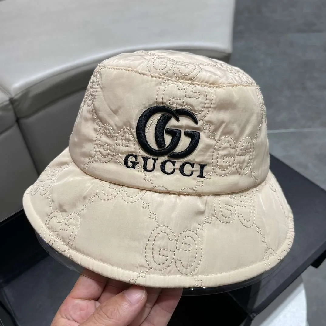 Gucci Quilted Bucket Hat Cream - Image 9