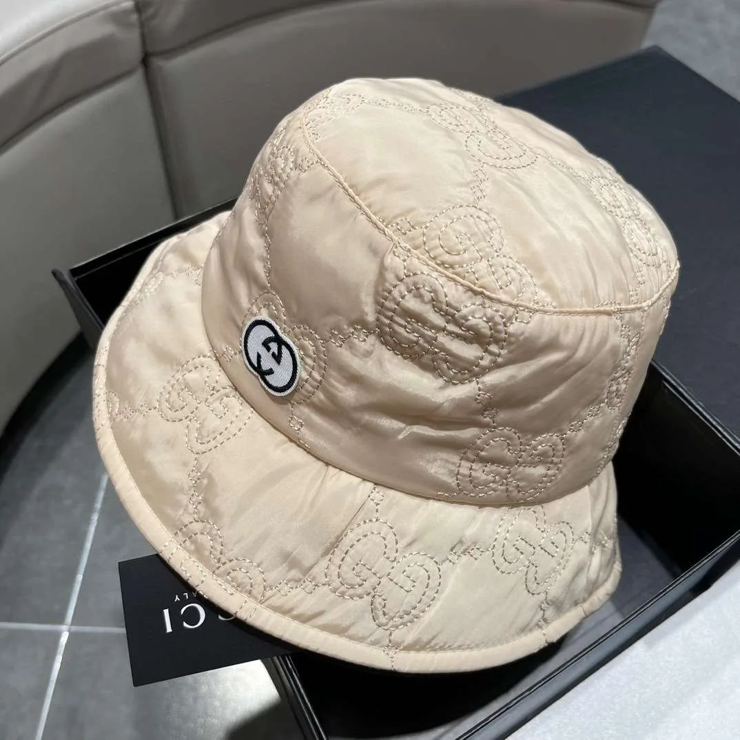 Gucci Quilted Bucket Hat Cream - Image 3