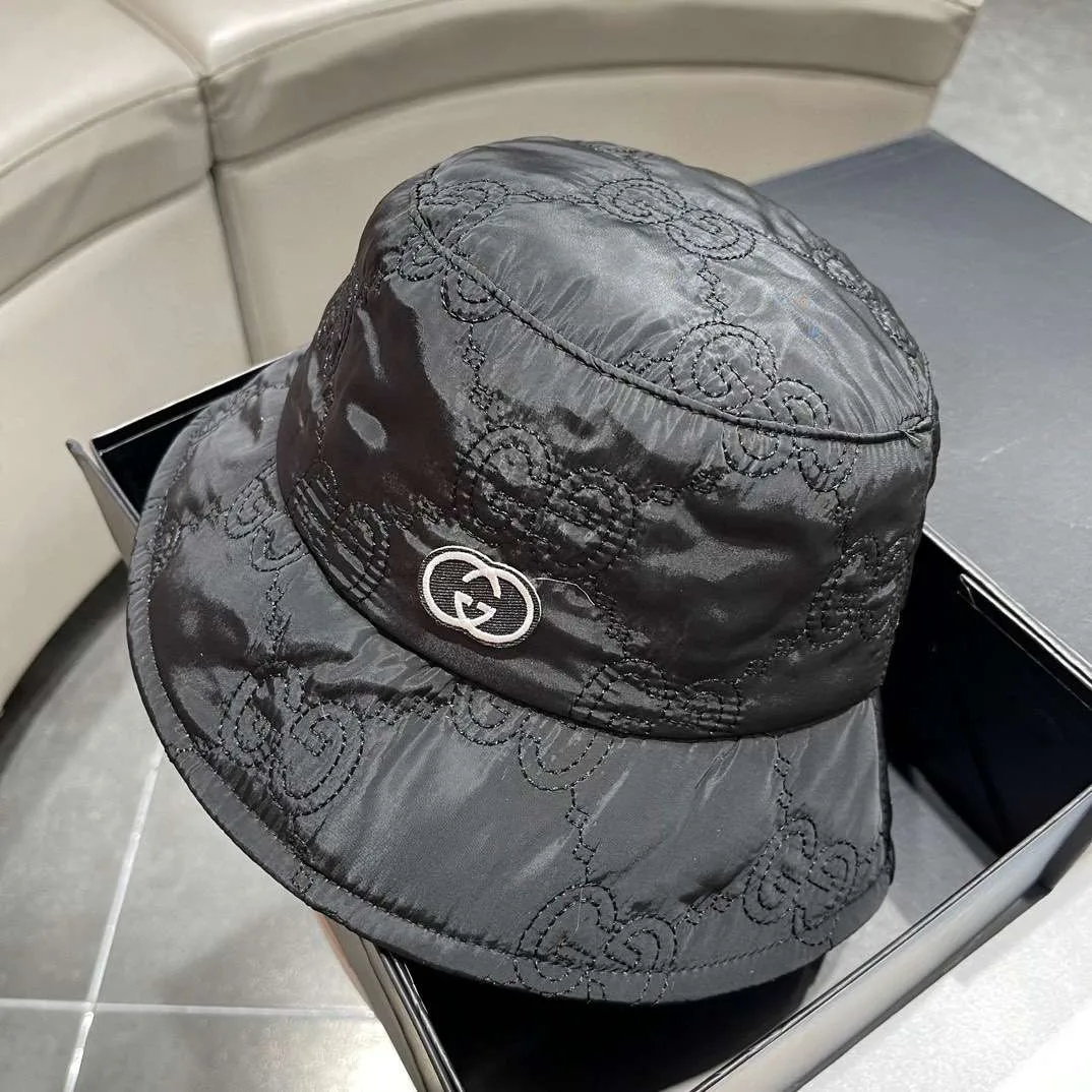 Alternative view of Gucci Quilted Bucket Hat Black
