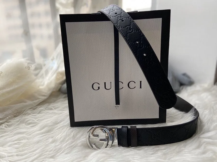 Gucci Reversible Gucci Belt Black GG, Women - Image 4