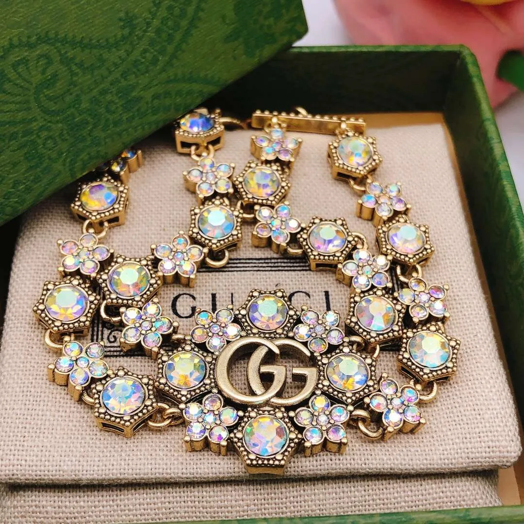 Gucci Rhinestone Flower Bracelet Gold - Image 4