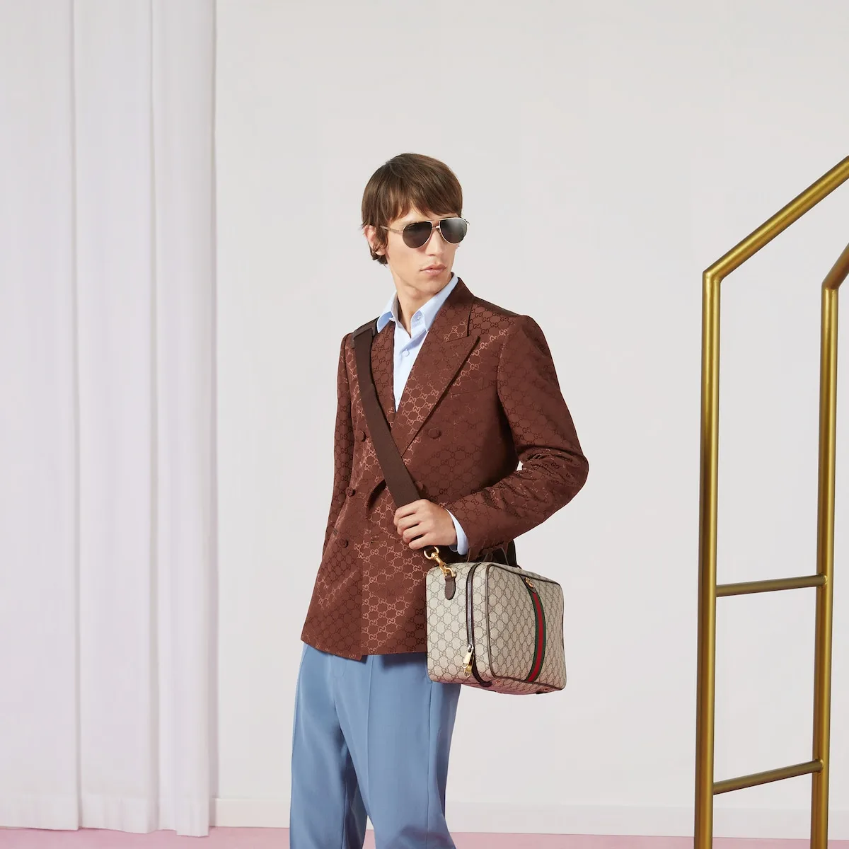 Alternative view of Gucci Savoy Shoe Case Beige /