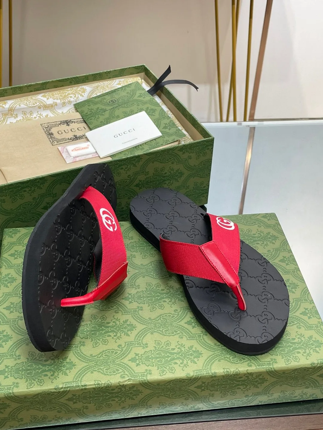 Gucci Thong Sandal Red - Image 7