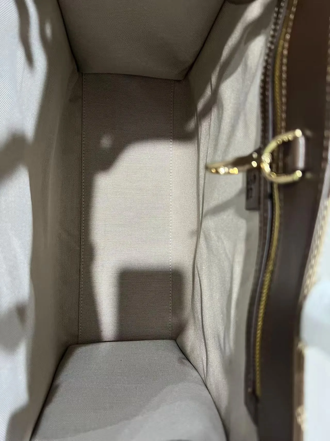 Gucci Tote Bag With Jumbo Camel And Ebony Jumbo GG Canvas / - Image 8