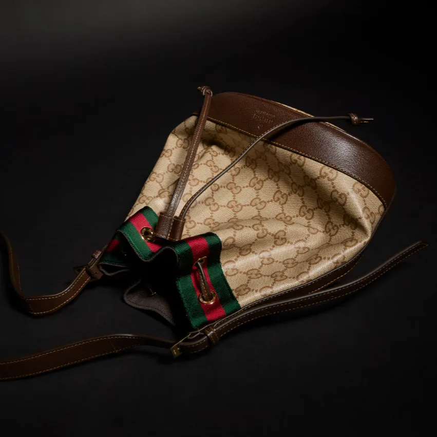 Gucci Venice Small Bucket Bag / Sand/ Dark Brown Gold Hardware - Image 8