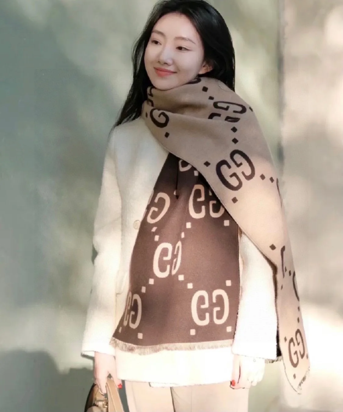 Gucci Wool Silk Scarf Beige - Image 3