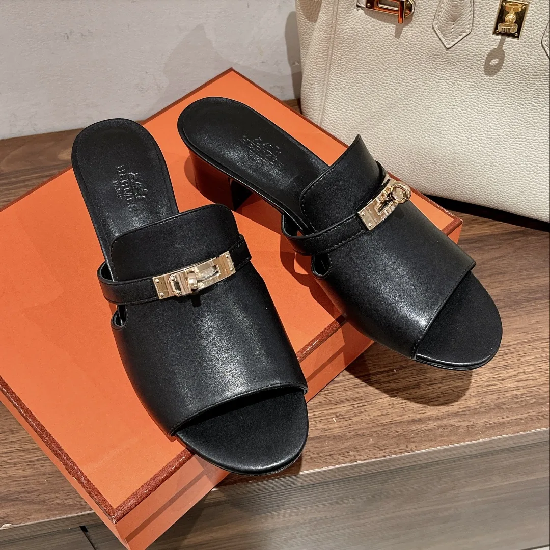 Hermes Candy Sandal Black - Image 10