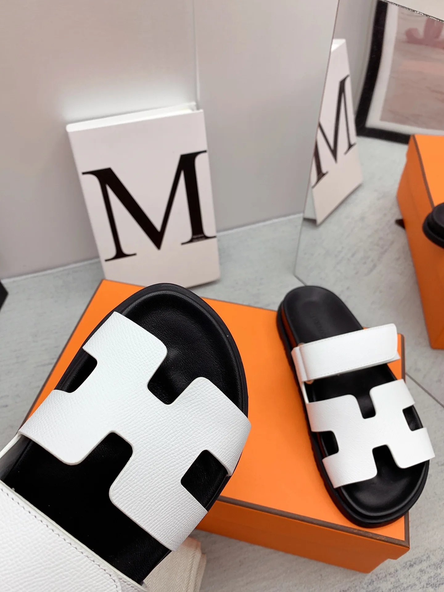 Hermes Chypre Sandal White - Image 10