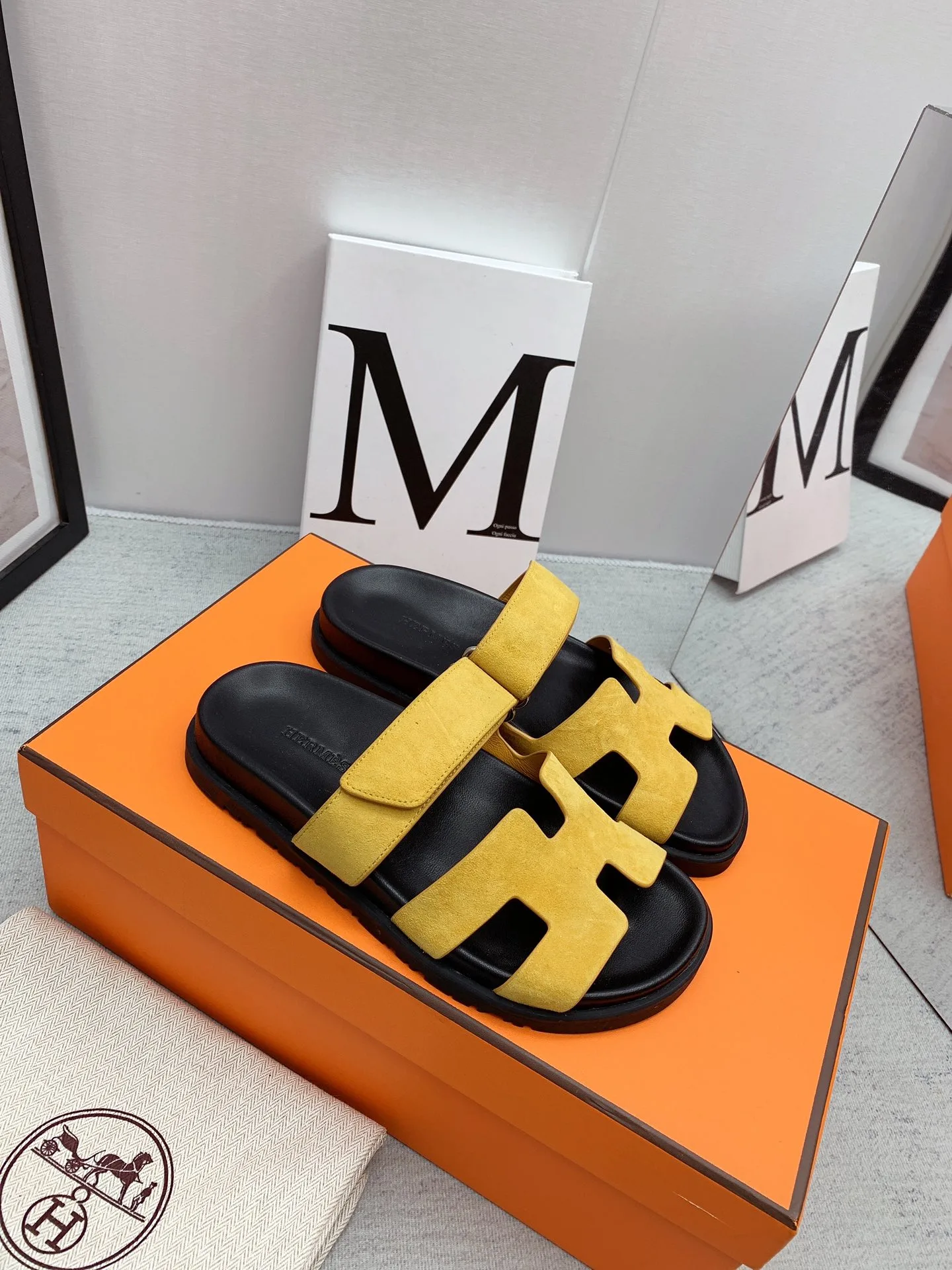 Hermes Chypre Sandal Yellow - Image 8
