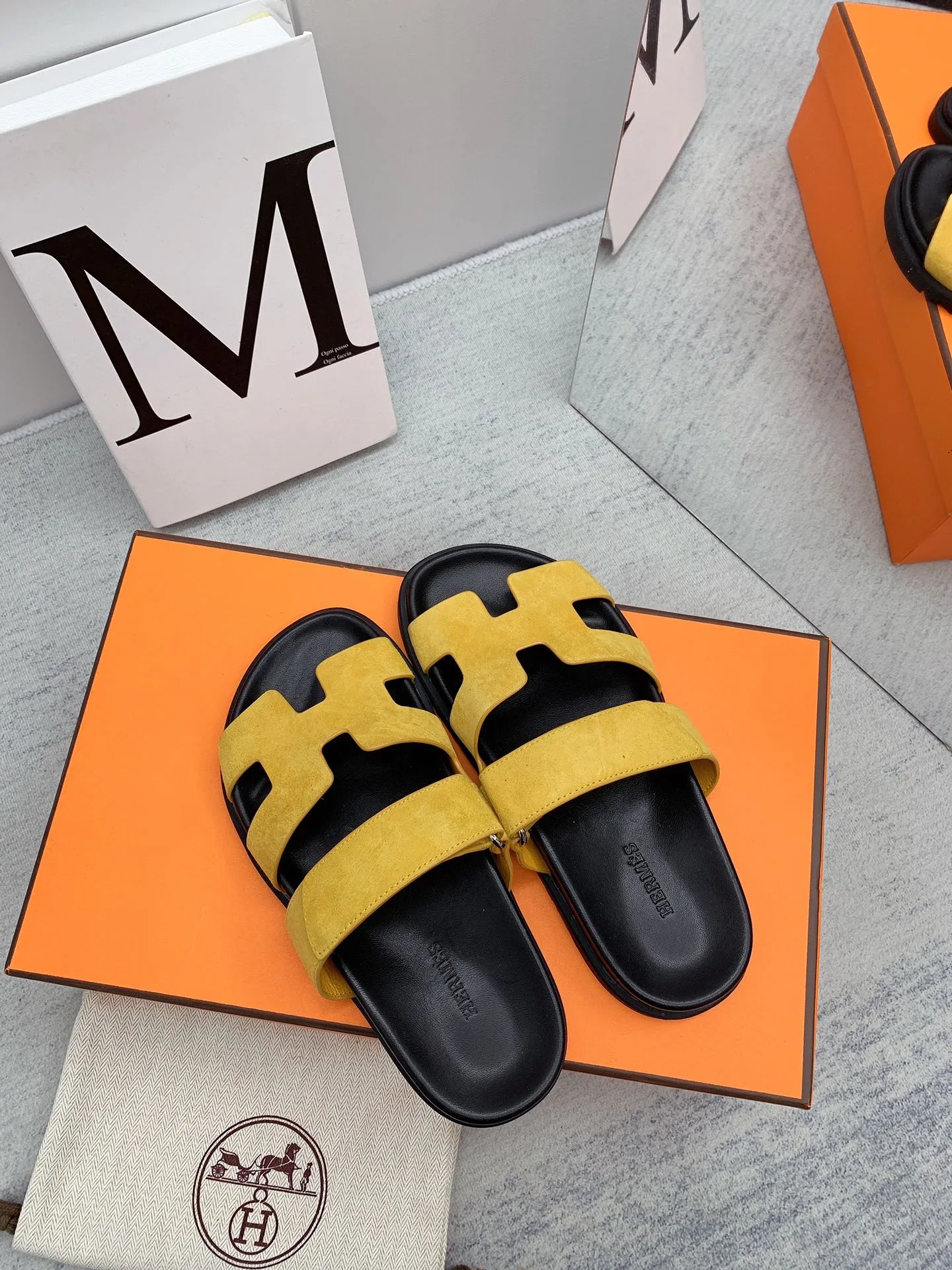 Hermes Chypre Sandal Yellow - Image 7