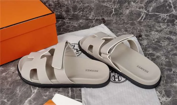 Hermes Chypre Sandal Grey - Image 3