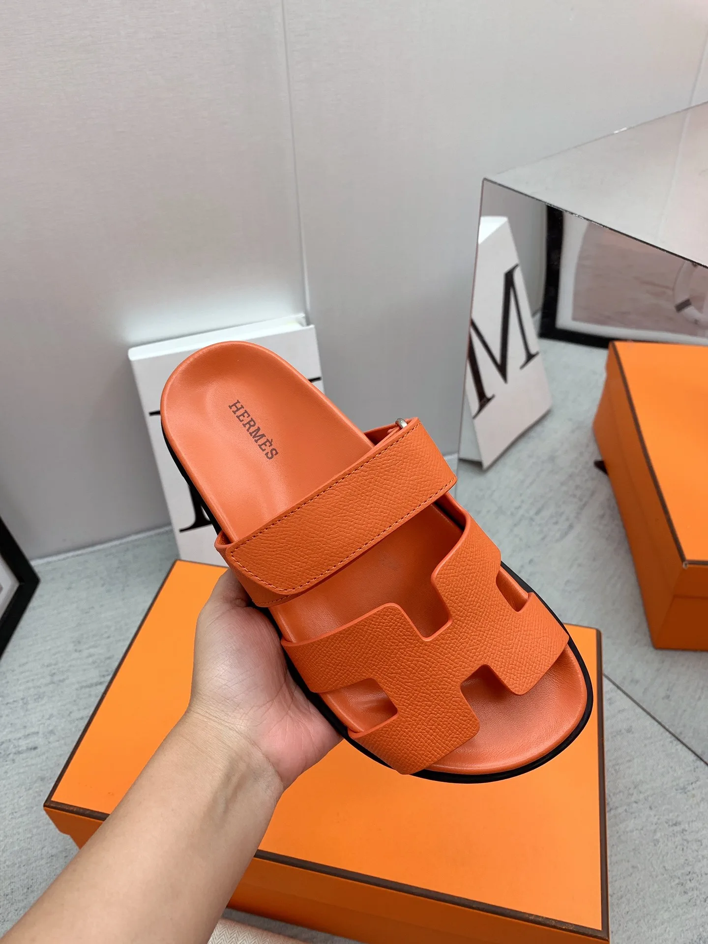 Hermes Chypre Sandal Orange - Image 6