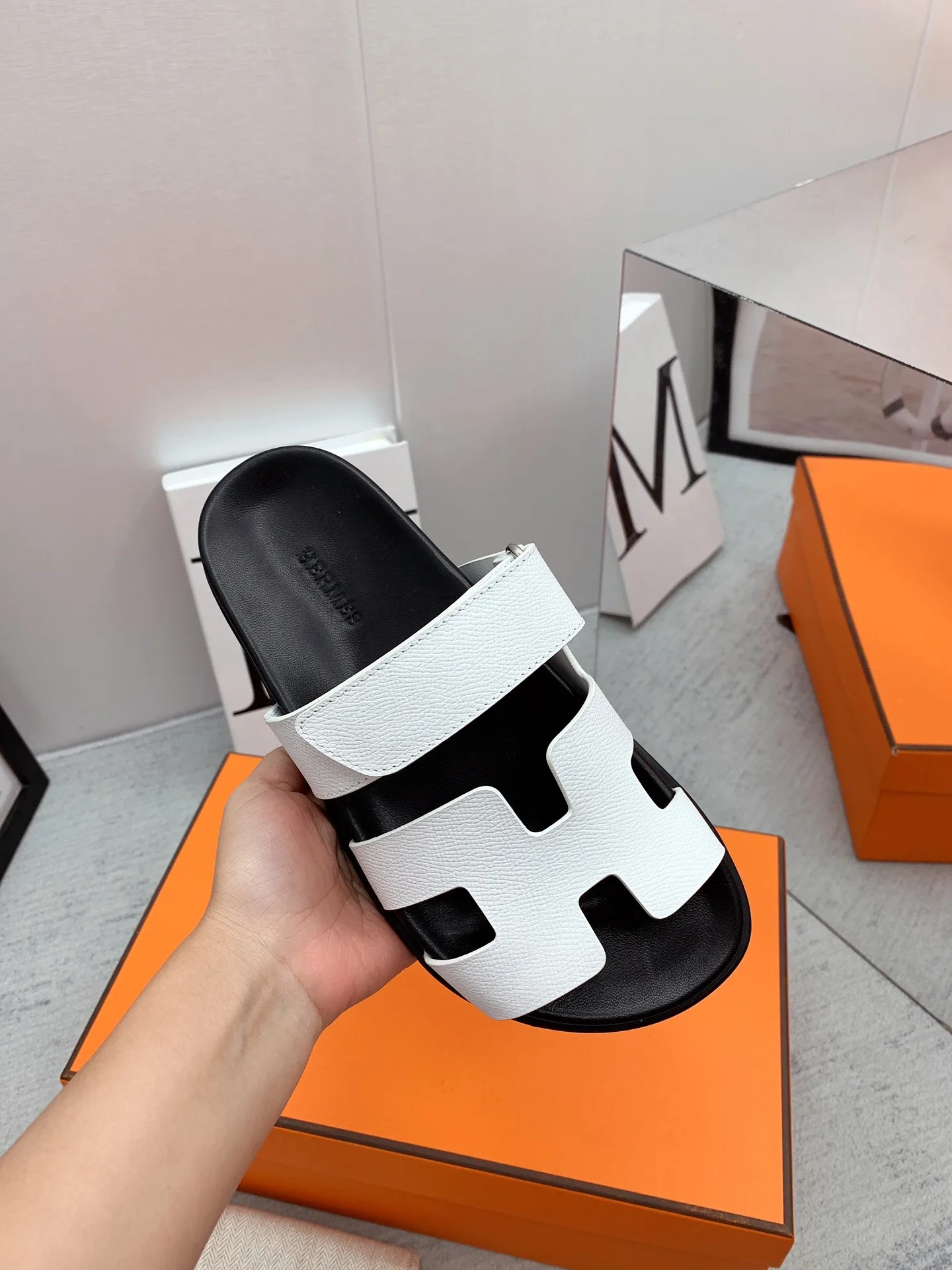 Hermes Chypre Sandal White - Image 3