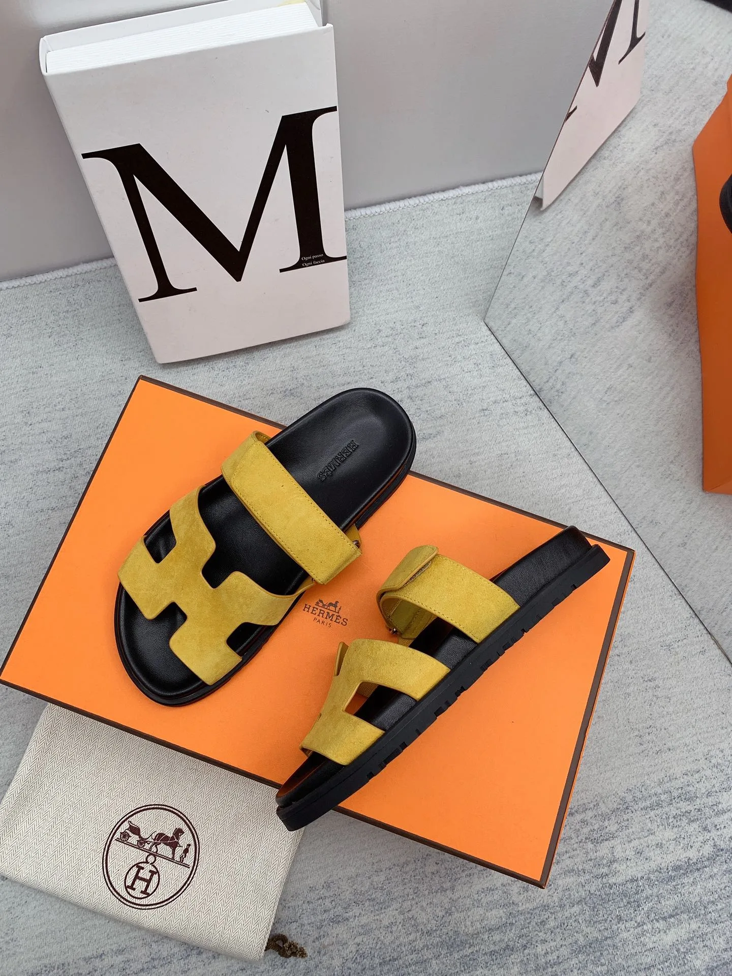 Hermes Chypre Sandal Yellow - Image 3
