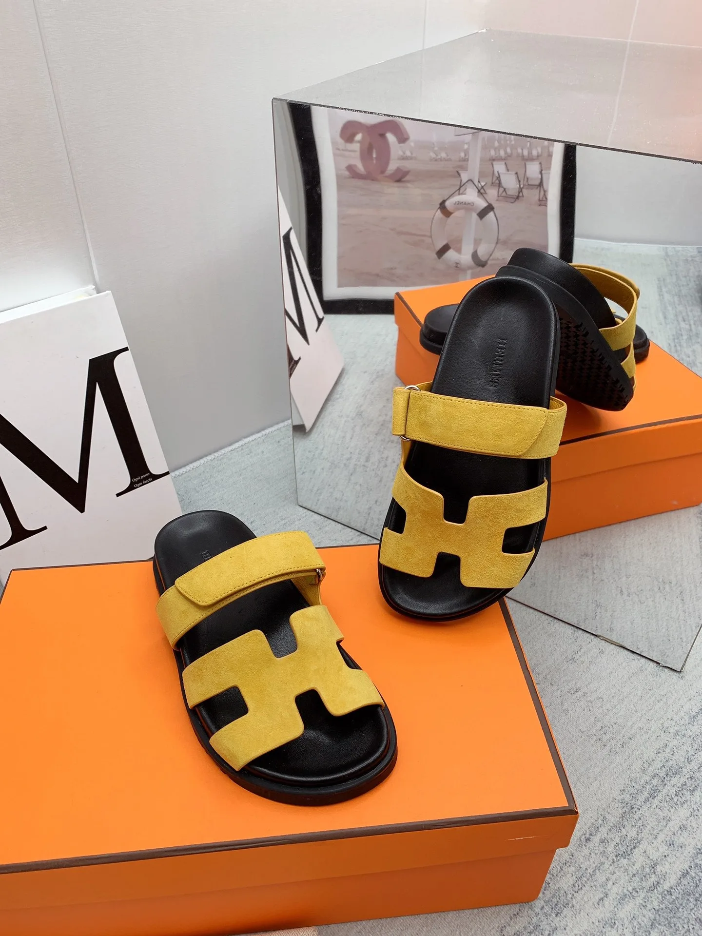 Alternative view of Hermes Chypre Sandal Yellow