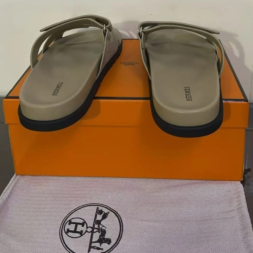 Hermes Chypre Sandal Dark Grey - Image 4