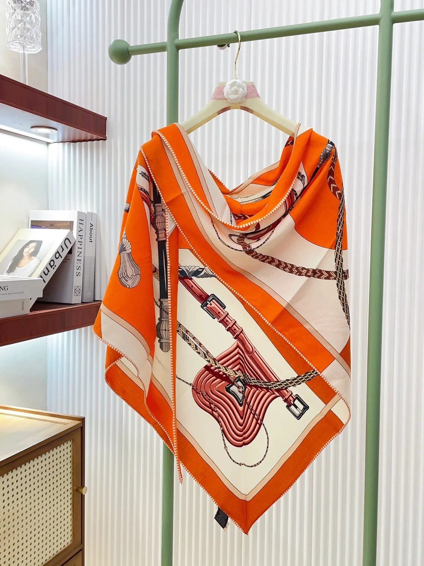 Hermes Clic-Clac Triangle Scarf Orange Cuit 03 - Image 3