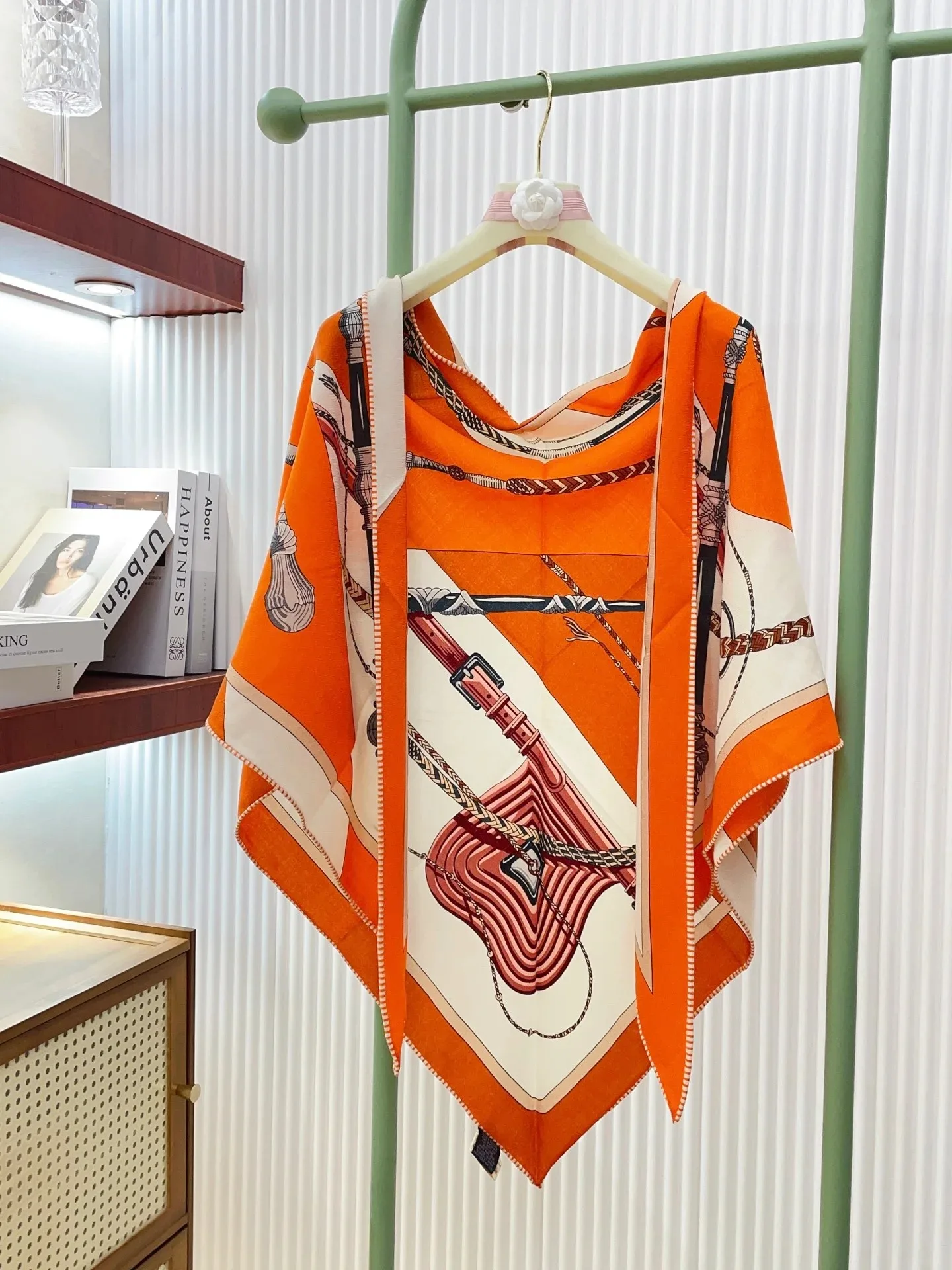 Hermes Clic-Clac Triangle Scarf Orange Cuit 03 - Image 4