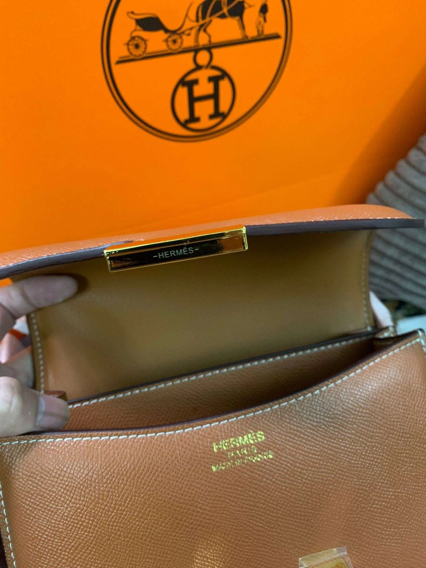Hermes Constance 18 Crossbody Bag / Brown Gold Hardware - Image 8