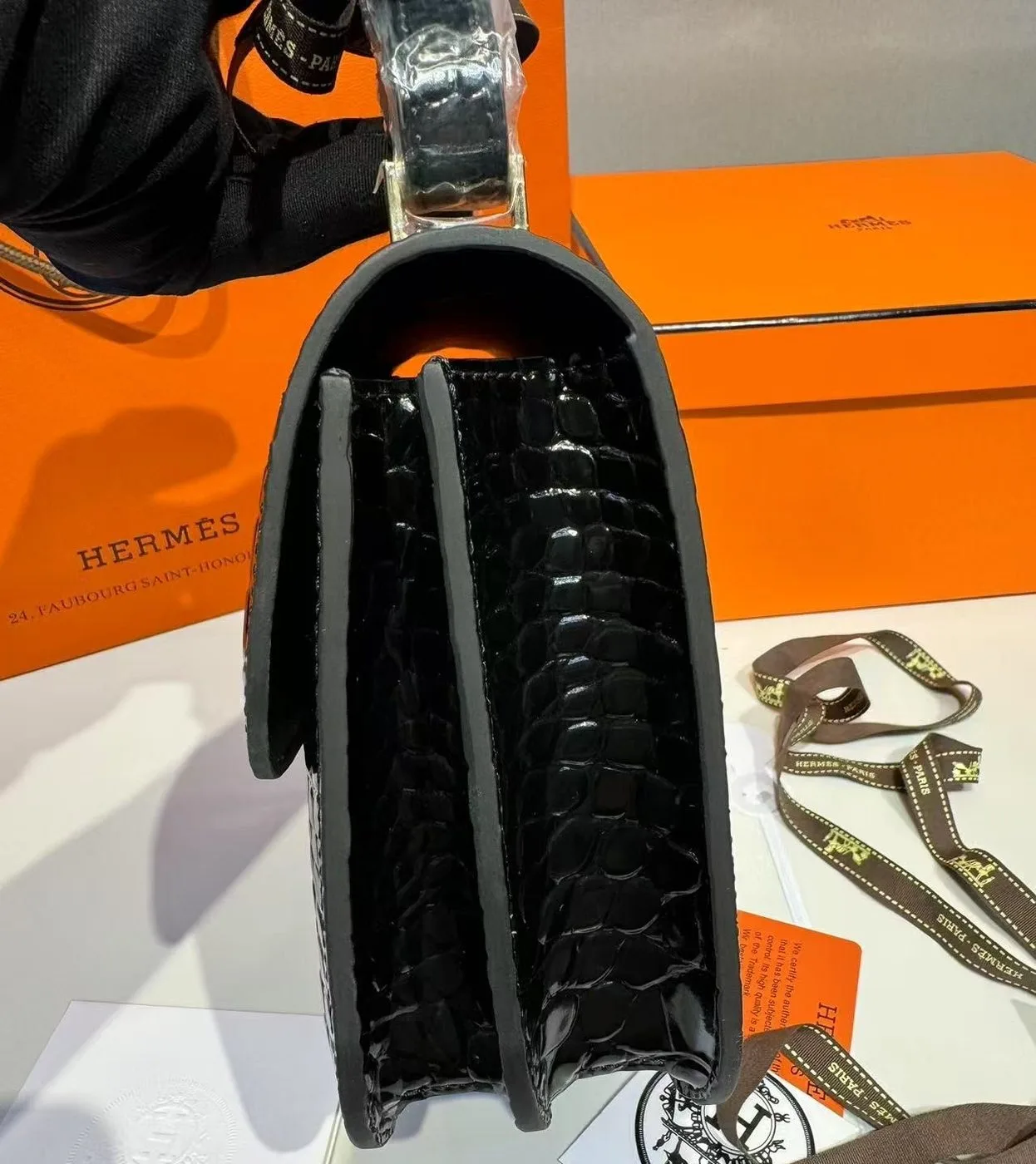 Hermes Constance 23 Pattern Crocodile Black - Image 3
