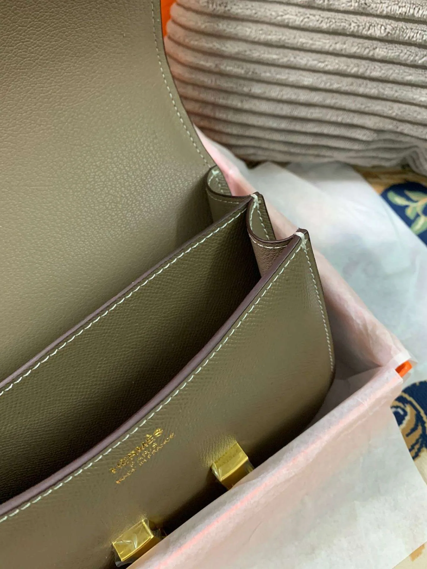 Hermes Constance 18 Crossbody Bag / Khaki Green Gold Hardware - Image 3