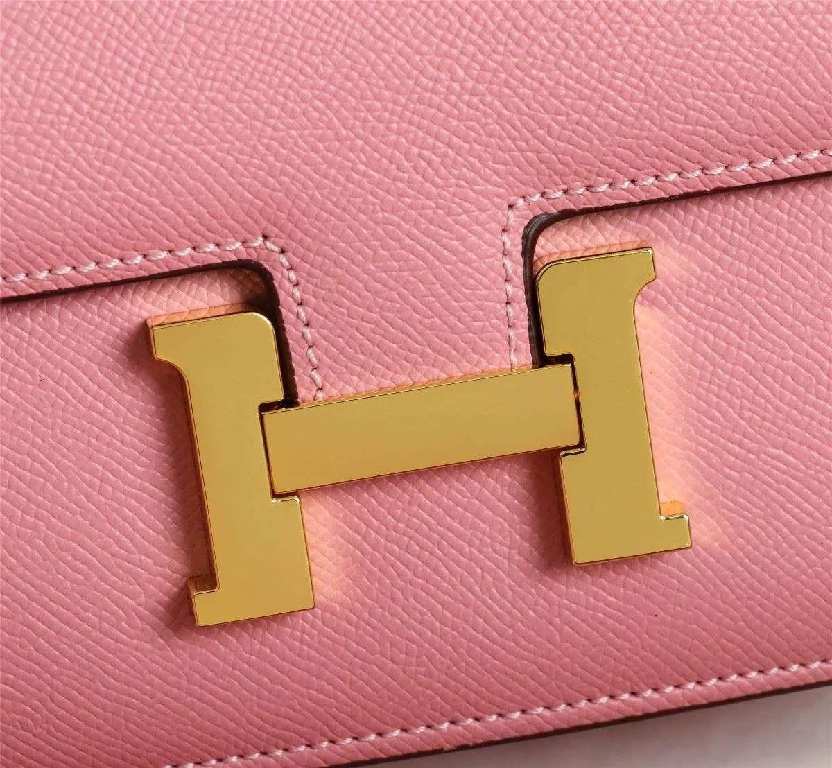 Hermes Constance 18 Crossbody Bag / Pink Gold Hardware - Image 3