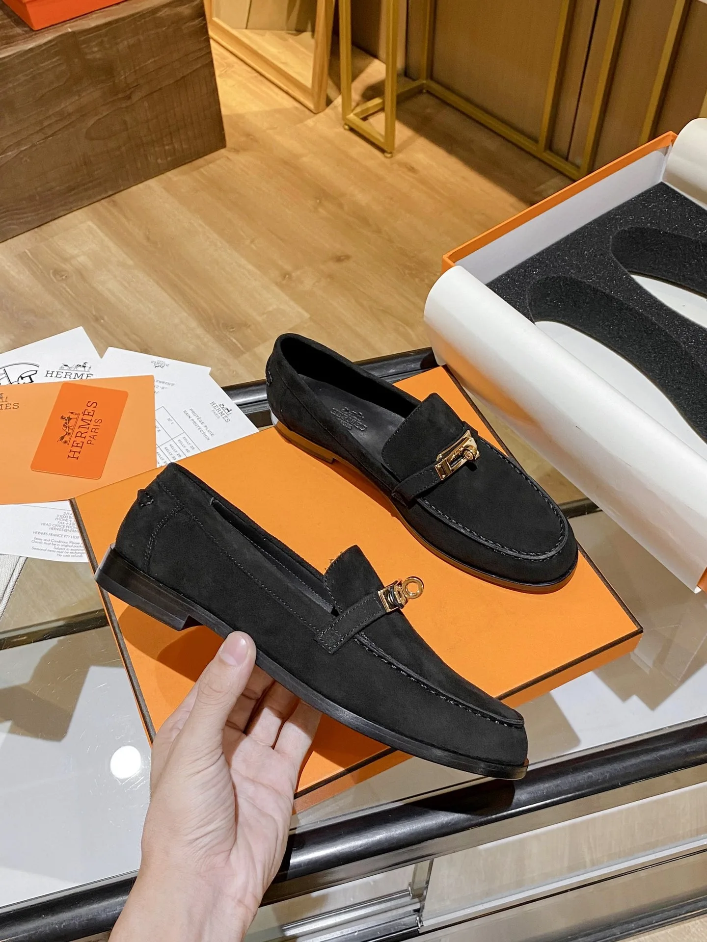 Hermes Destin Loafers Black 9M360 - Image 3