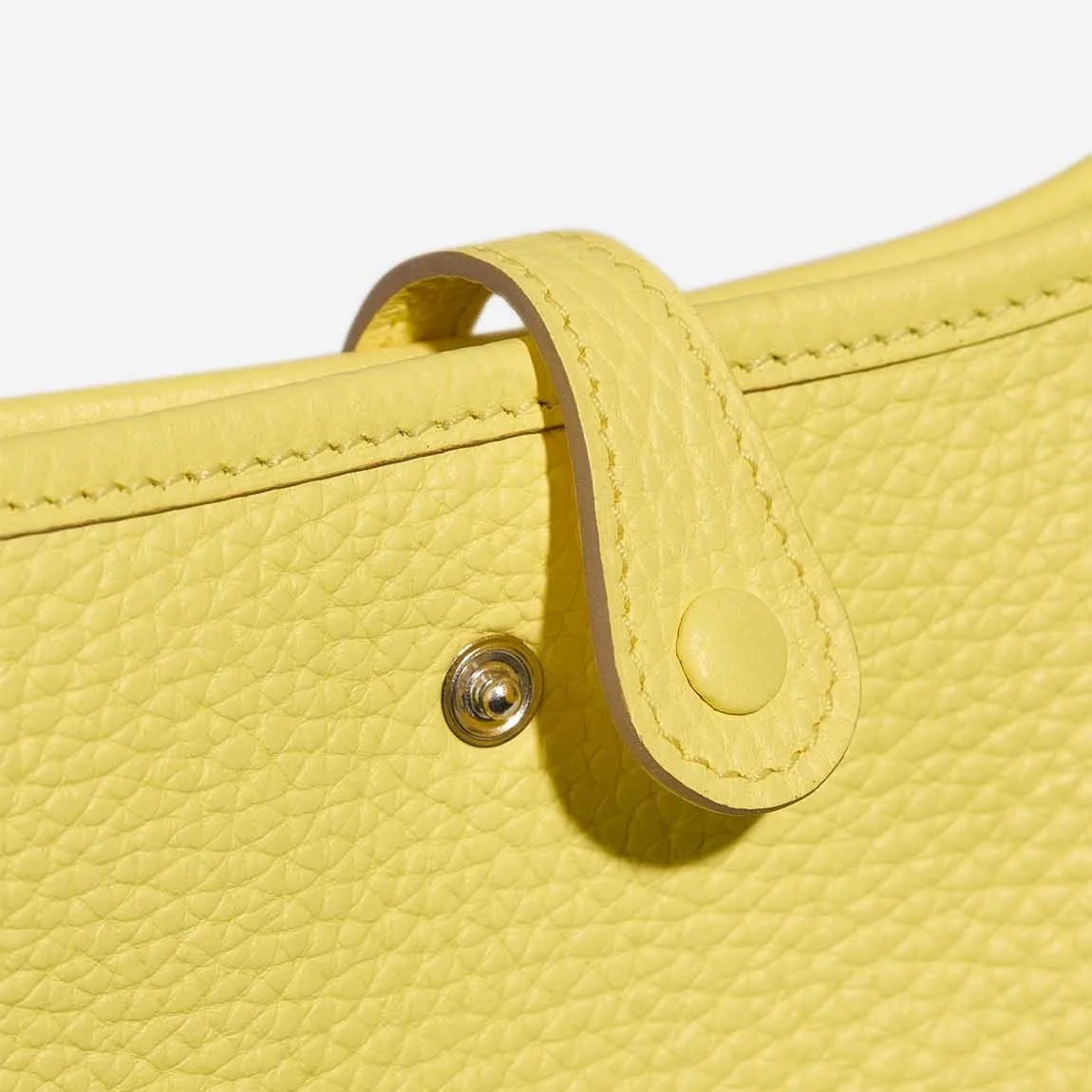 Hermes Evelyne 16 Amazone Shoulder Bag / Lime Palladium Hardware - Image 8