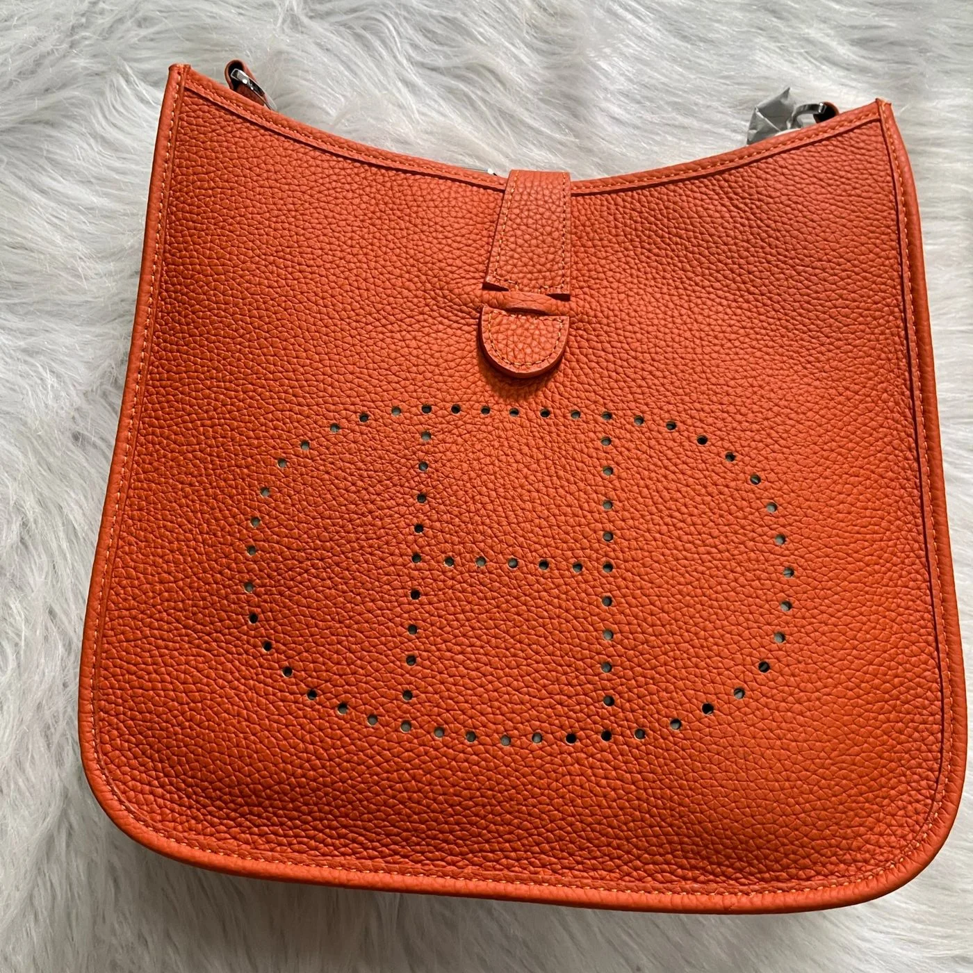 Hermes Evelyne III 29 Bag Orange With Silver-Toned Hardware - Image 5