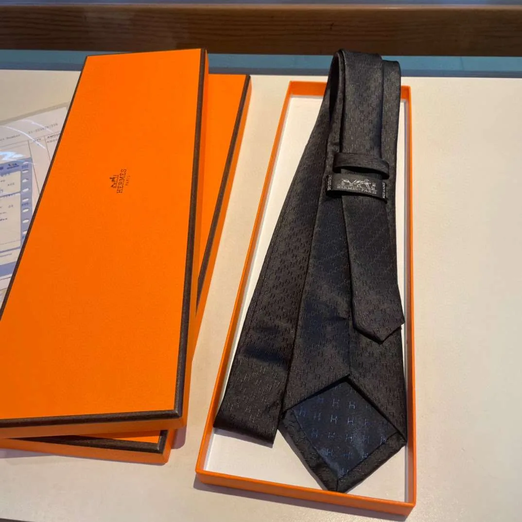 Hermes Faconnee H Tie Black - Image 5