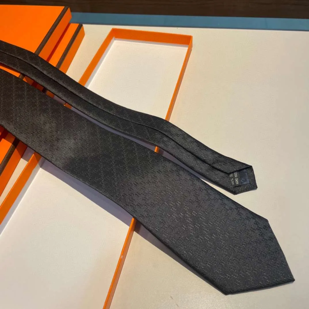 Hermes Faconnee H Tie Black - Image 4
