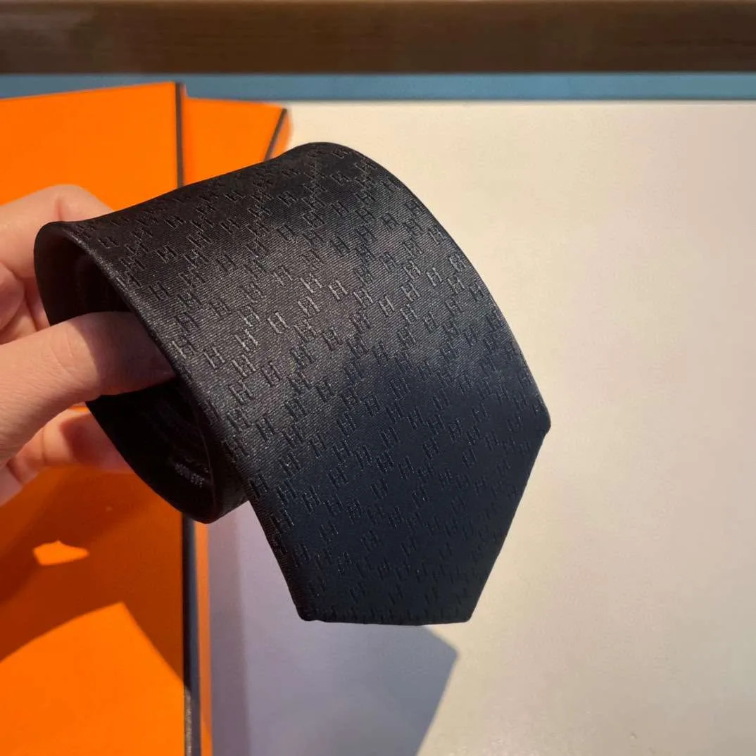 Hermes Faconnee H Tie Black - Image 3