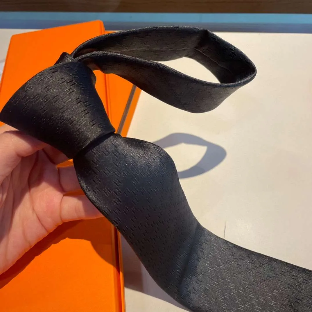 Alternative view of Hermes Faconnee H Tie Black