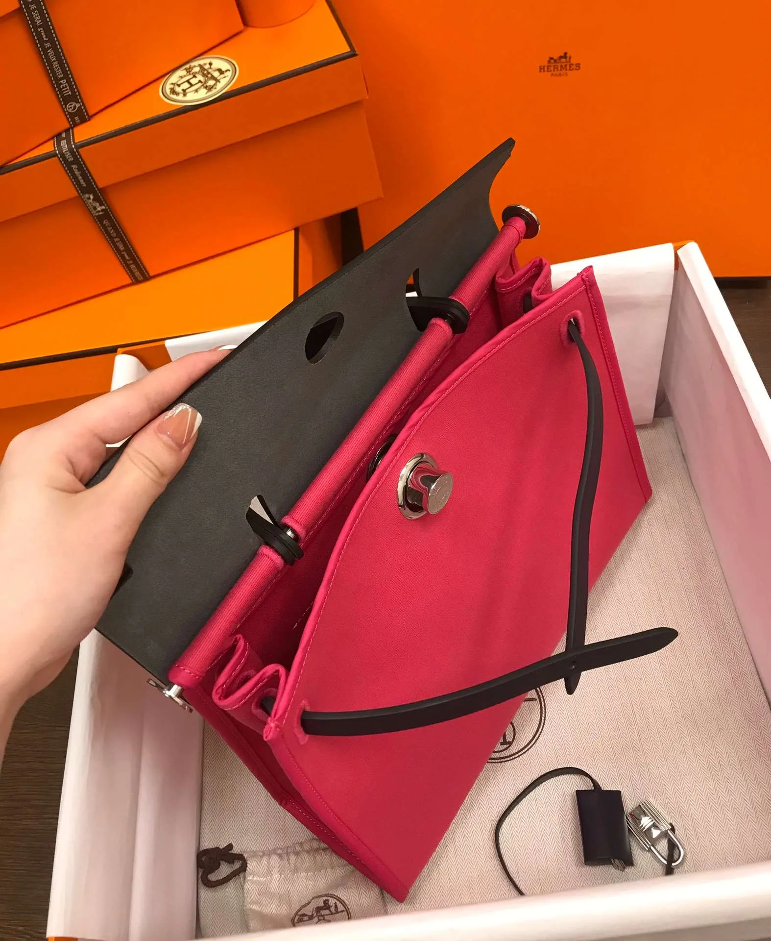 Alternative view of Hermes Herbag Zip 31 Bag Pink /