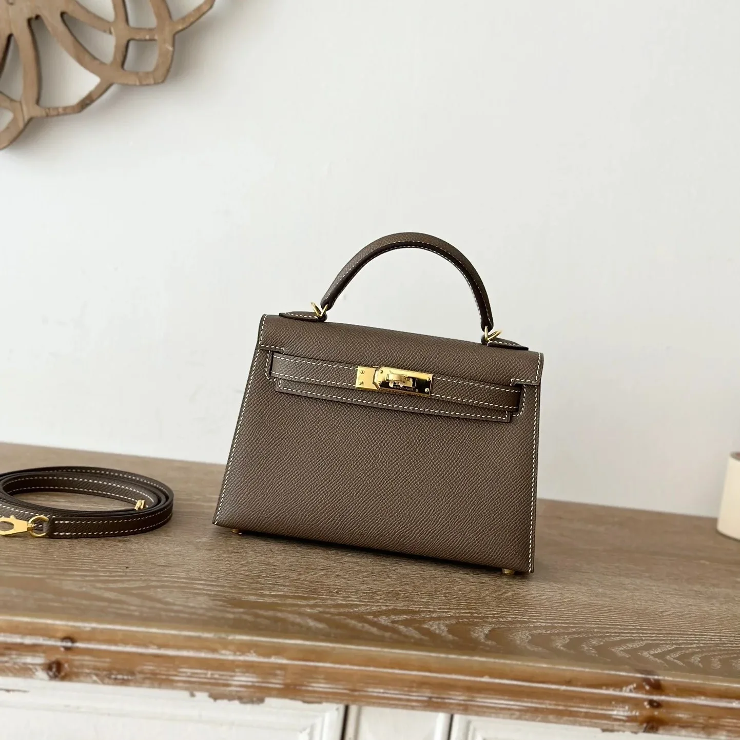 Hermes Kelly Mini Top Handle Bag / Etoupe Epsom Gold Hardware 's - Image 3