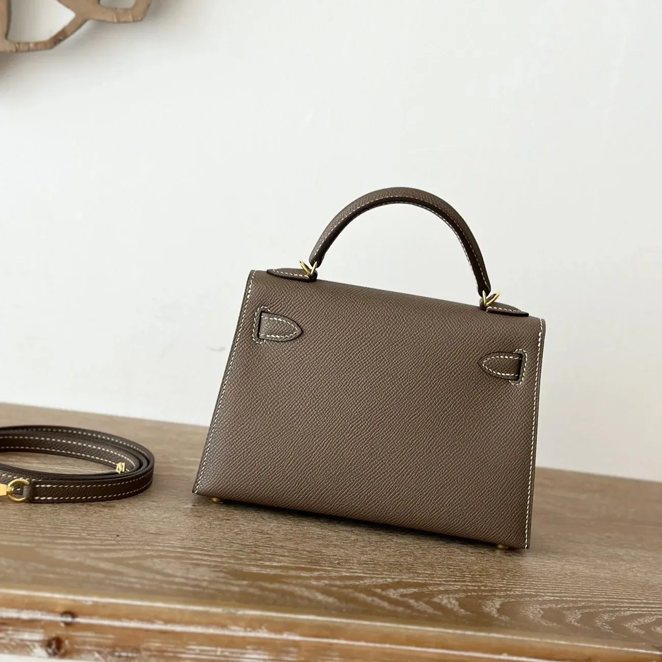 Hermes Kelly Mini Top Handle Bag / Etoupe Epsom Gold Hardware 's - Image 4