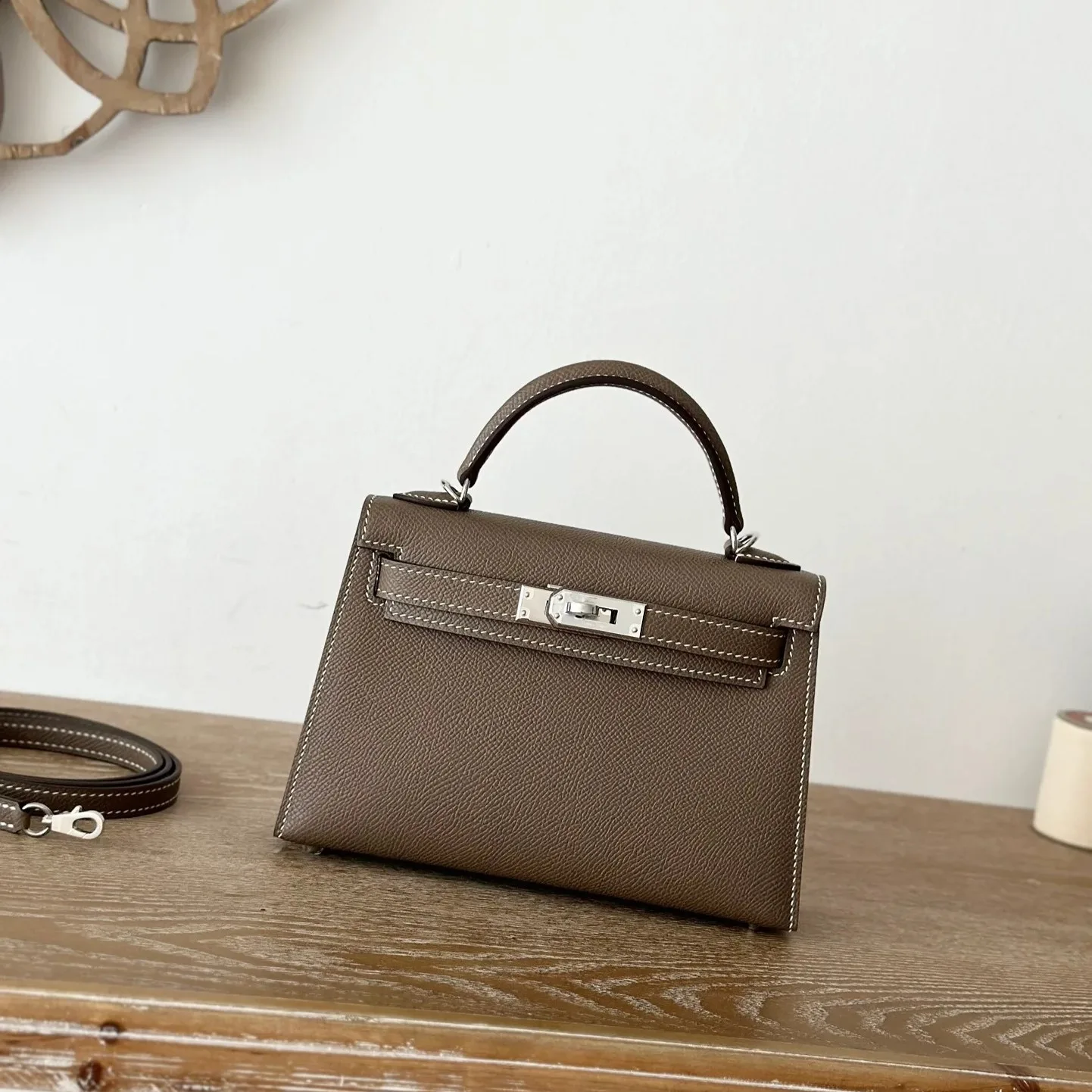 Hermes Kelly Mini Top Handle Bag / Etoupe Epsom Palladium Hardware - Image 2