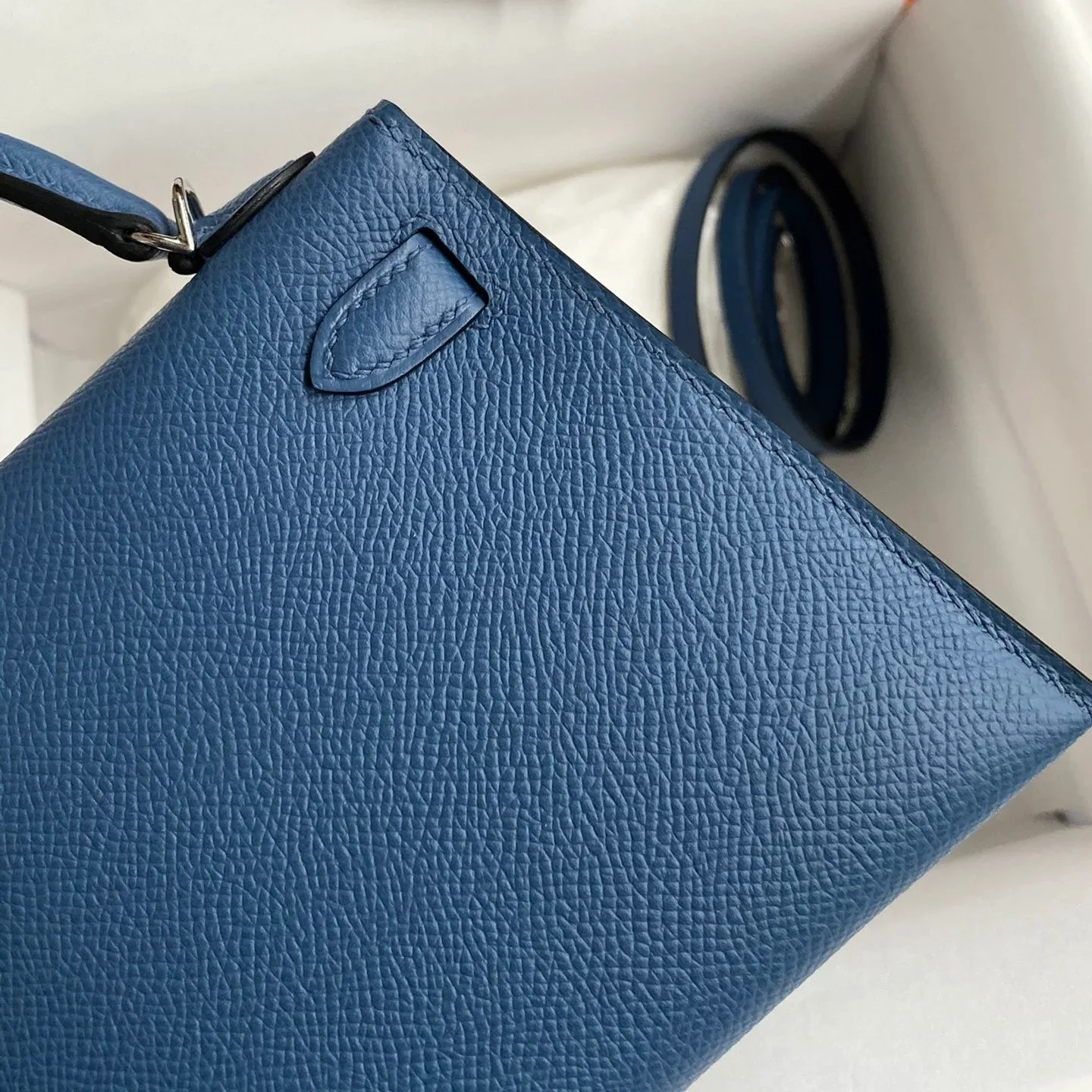 Hermes Kelly Mini Top Handle Bag / Navy Epsom Palladium Hardware - Image 8