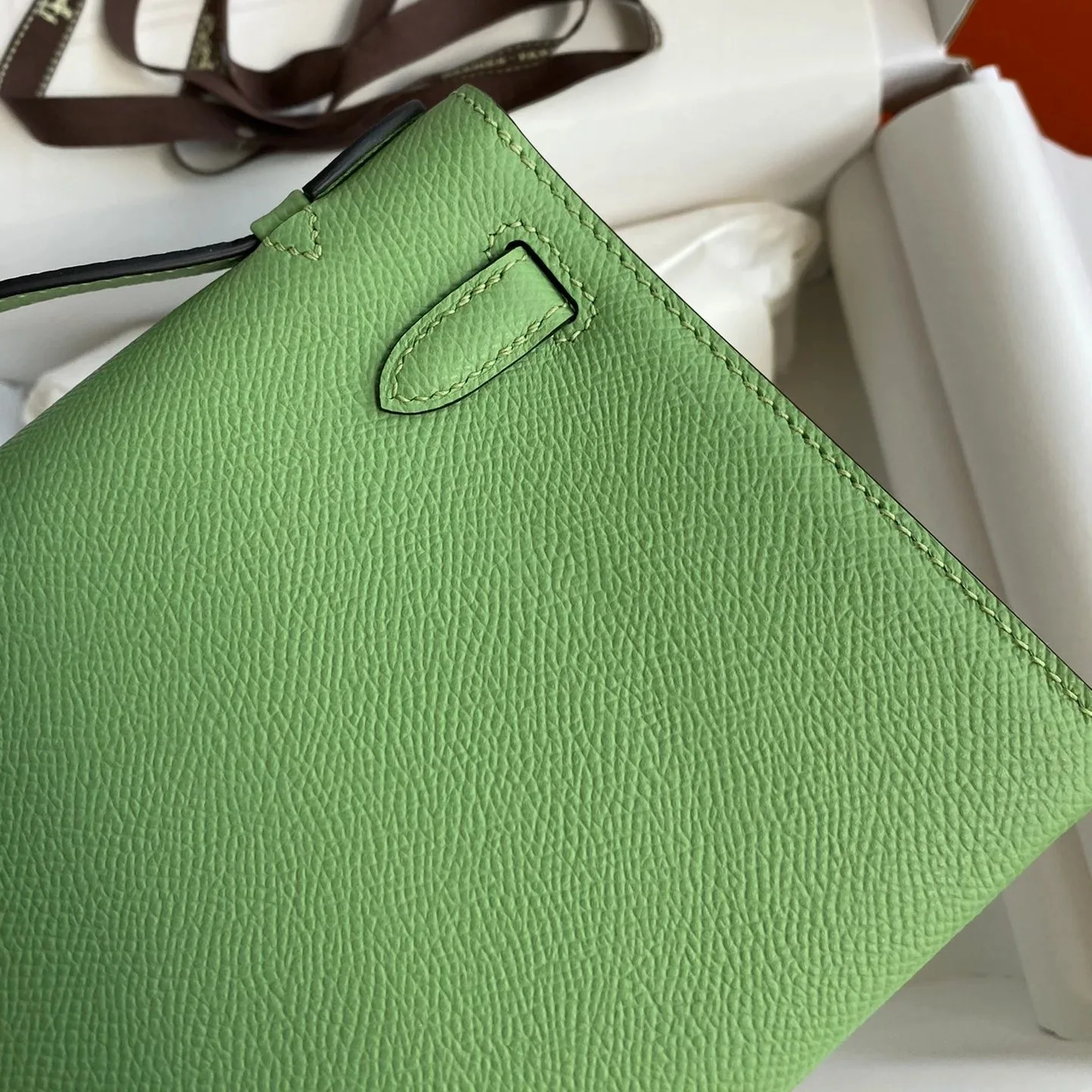 Hermes Kelly Pochette Top Handle Bag / Green Epsom Palladium Hardware - Image 8