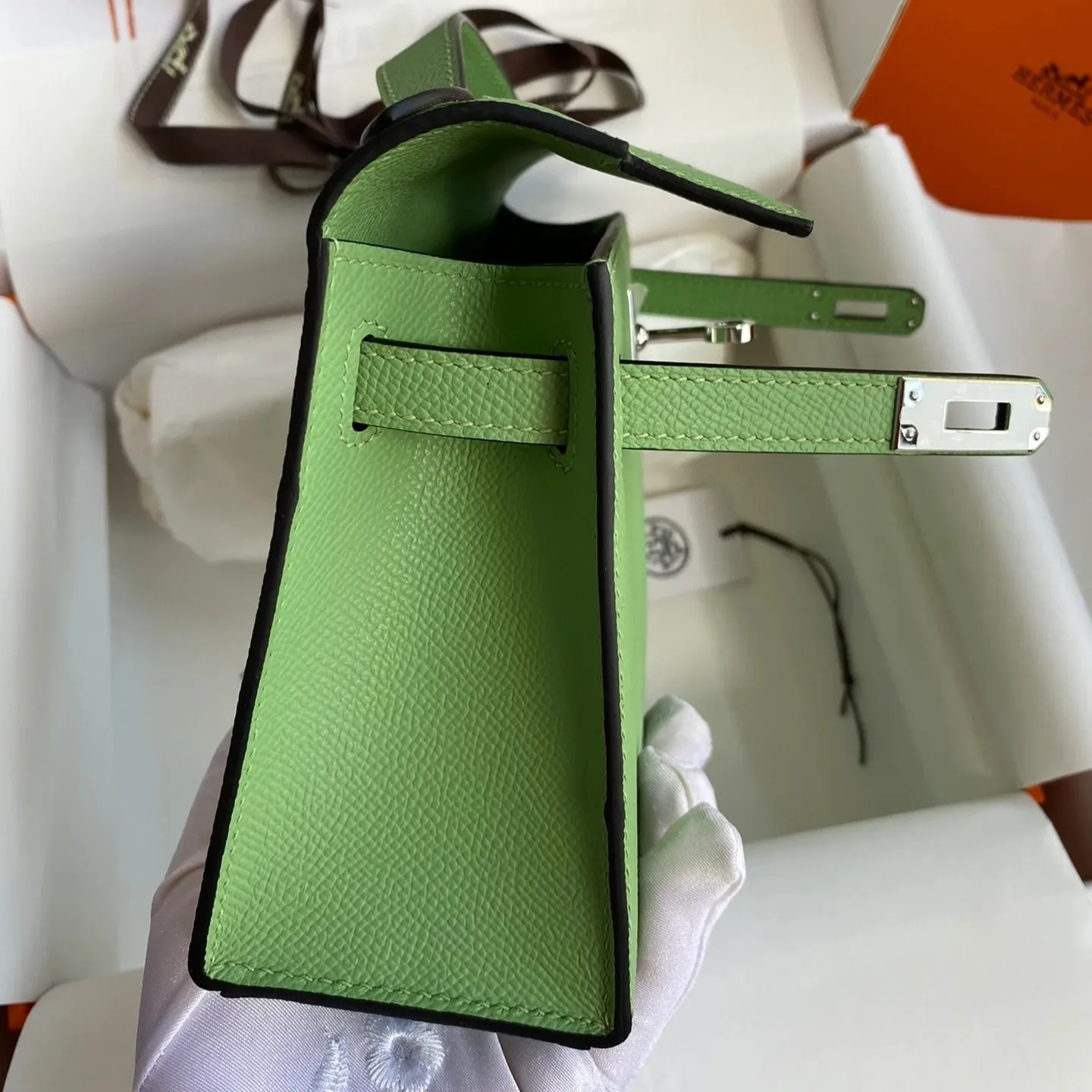 Hermes Kelly Pochette Top Handle Bag / Green Epsom Palladium Hardware - Image 5