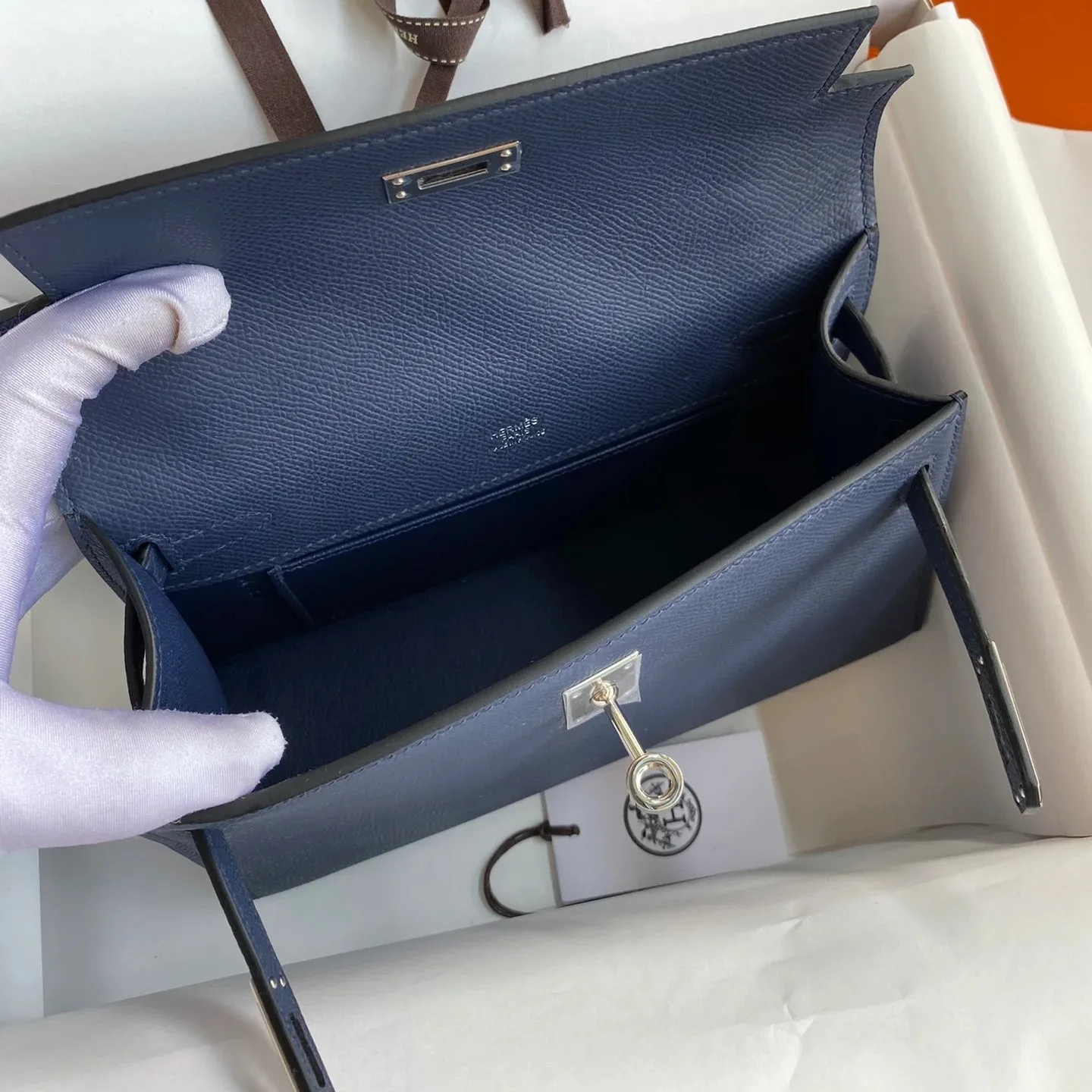 Hermes Kelly Pochette Top Handle Bag / Navy Epsom Palladium Hardware - Image 9