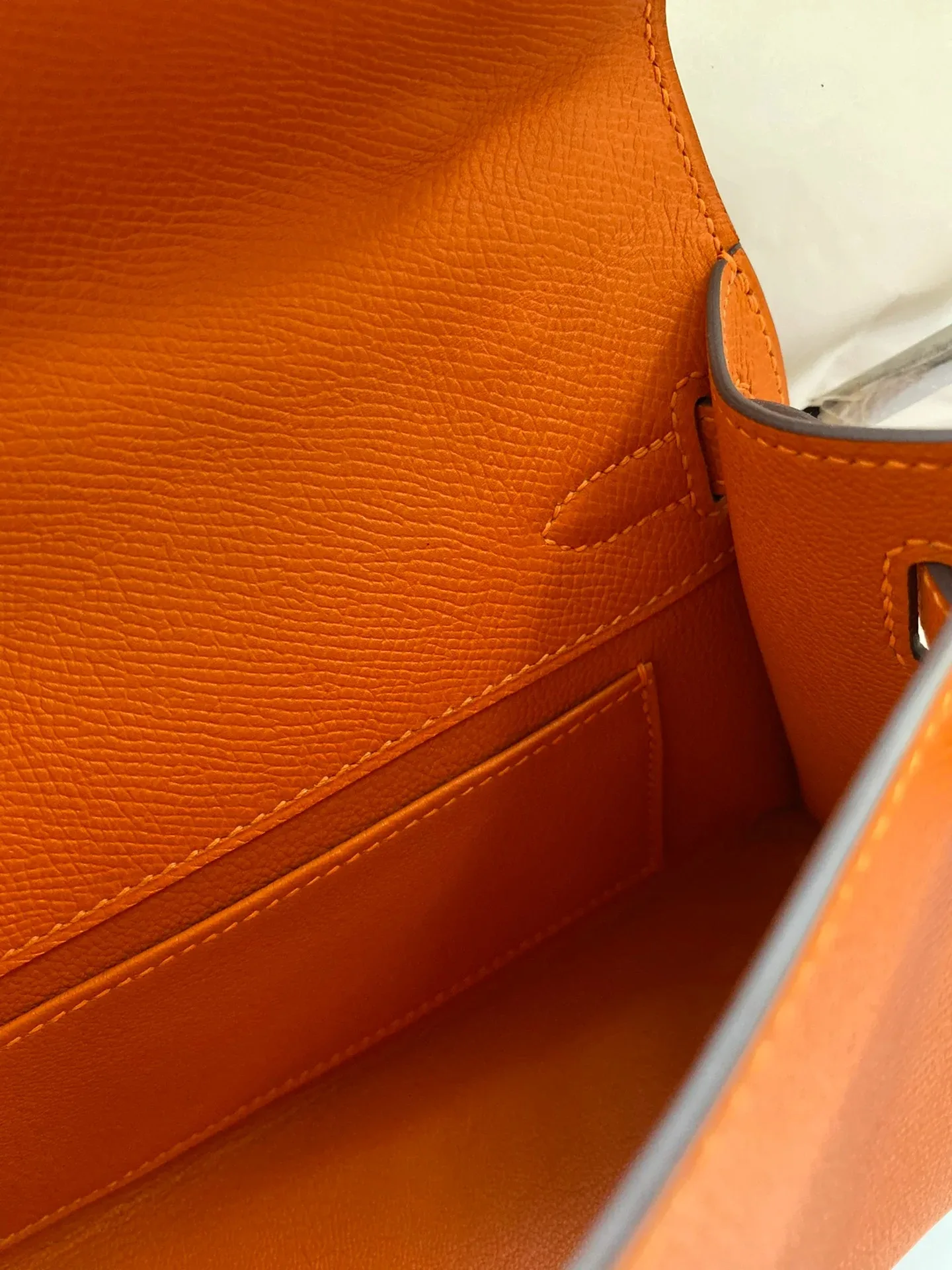 Hermes Kelly Pochette Top Handle Bag / Orange Epsom Gold Hardware - Image 10